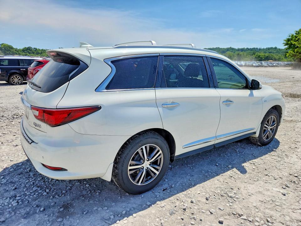 57340266 :رقم المزاد ، 5N1DL0MM4HC525929 vin ، 2017 Infiniti Qx60 مزاد بيع