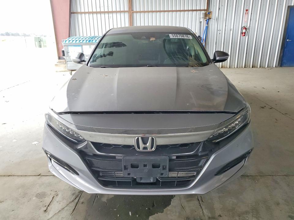 55070816 :رقم المزاد ، 1HGCV2F92LA031332 vin ، 2020 Honda Accord مزاد بيع
