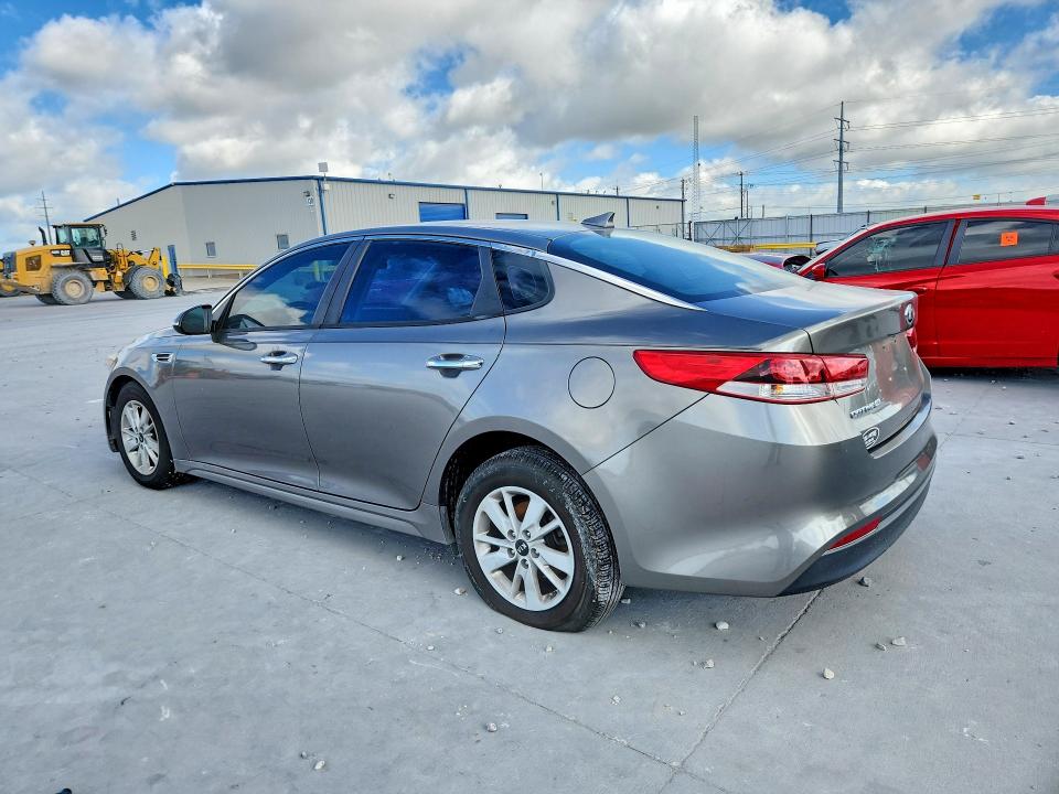 2017 Kia Optima მანქანა იყიდება აუქციონზე, vin: 5XXGT4L32HG148633, აუქციონის ნომერი: 56796466
