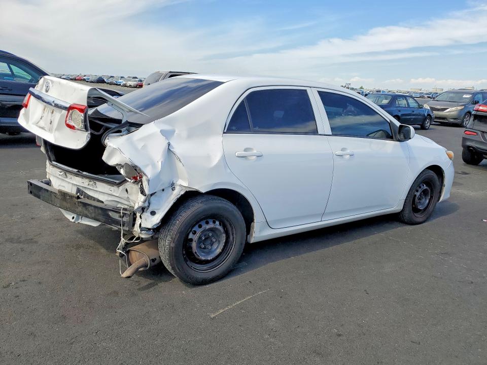 2013 Toyota Corolla მანქანა იყიდება აუქციონზე, vin: 2T1BU4EE3DC008775, აუქციონის ნომერი: 59112616