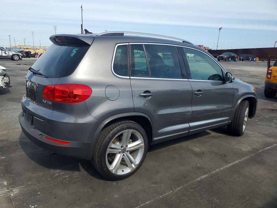2014 Volkswagen Tiguan მანქანა იყიდება აუქციონზე, vin: WVGAV3AX7EW055399, აუქციონის ნომერი: 56173586
