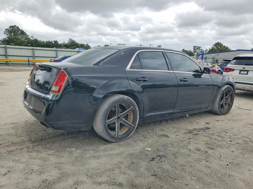 Продаж на аукціоні авто 2013 Chrysler 300, vin: 2C3CCAAG6DH544661, номер лоту: 55493216
