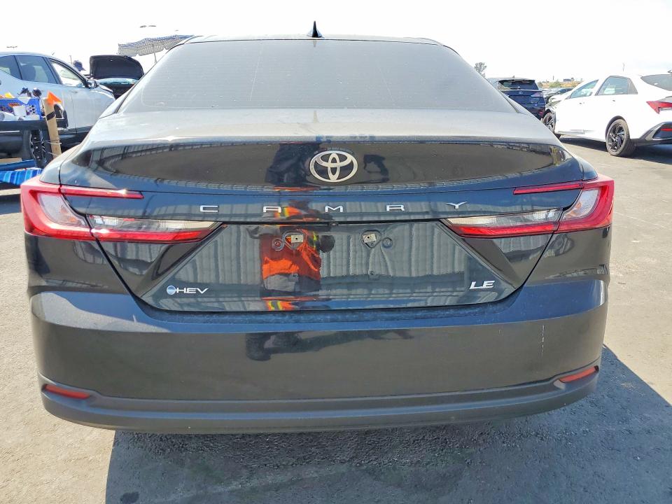 58487536 :رقم المزاد ، 4T1DAACK9SU026637 vin ، 2025 Toyota Camry مزاد بيع