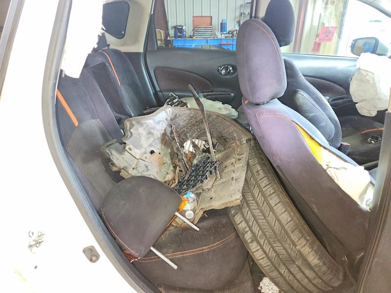 57373966 :رقم المزاد ، 3N1CE2CP2FL396272 vin ، 2015 Nissan Versa Note مزاد بيع