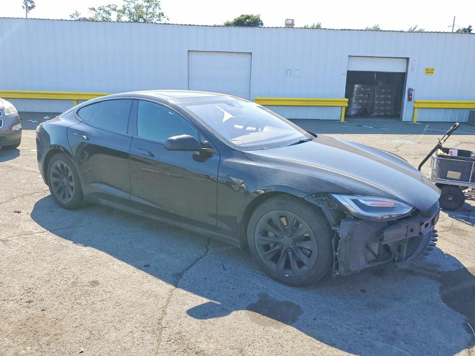 Продаж на аукціоні авто 2016 Tesla Model S, vin: 5YJSA1E17GF160028, номер лоту: 56986256