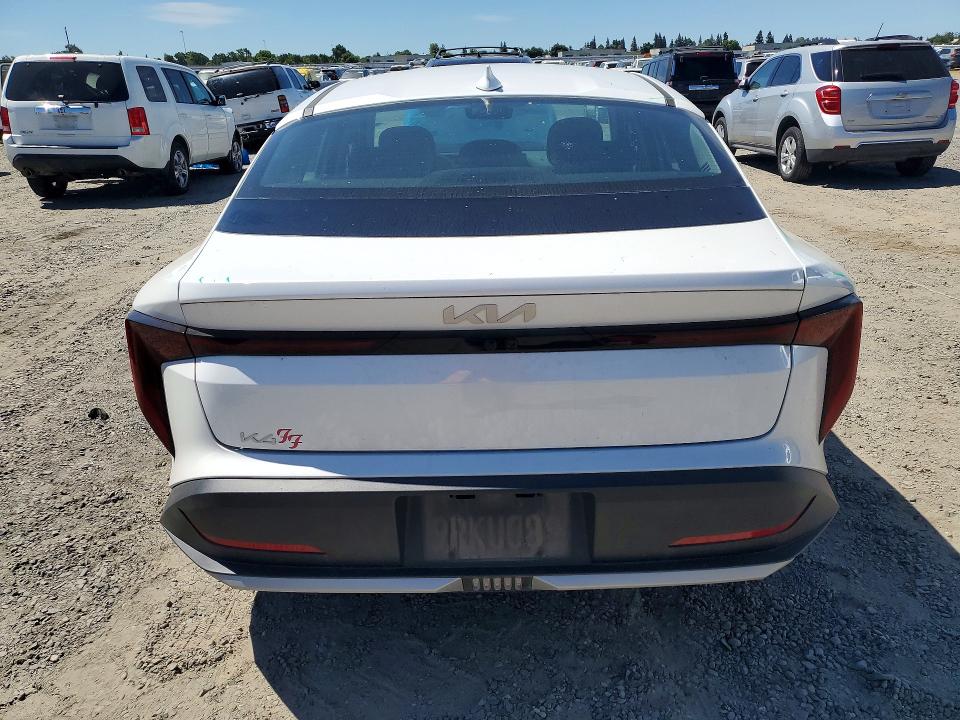2025 Kia K4 მანქანა იყიდება აუქციონზე, vin: 3KPFU4DE9SE040051, აუქციონის ნომერი: 56545166
