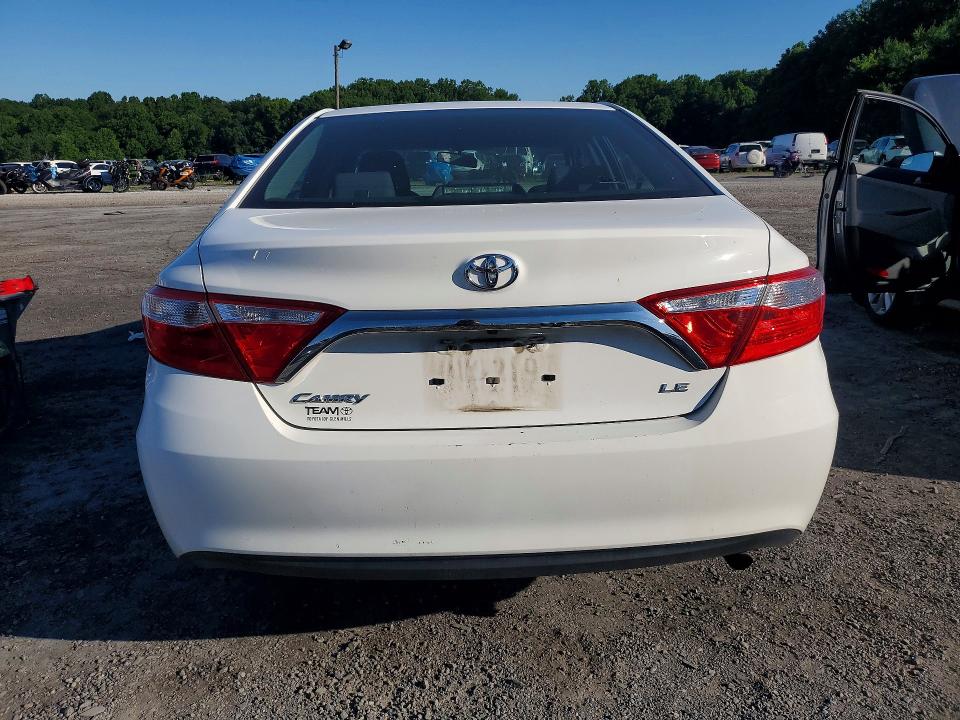 58063416 :رقم المزاد ، 4T1BF1FK8HU333469 vin ، 2017 Toyota Camry مزاد بيع