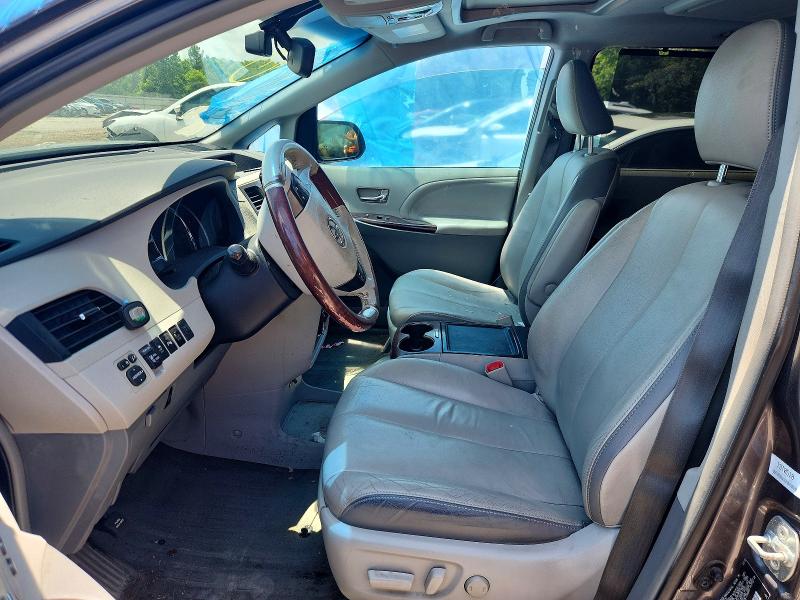 2013 Toyota Sienna მანქანა იყიდება აუქციონზე, vin: 5TDYK3DC4DS327846, აუქციონის ნომერი: 53916616