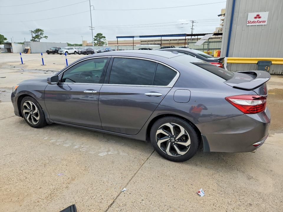 Продаж на аукціоні авто 2016 Honda Accord, vin: 1HGCR3F81GA009698, номер лоту: 57198976