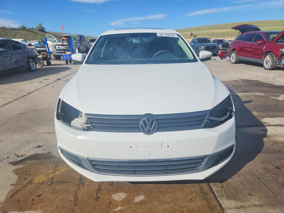 2014 Volkswagen Jetta მანქანა იყიდება აუქციონზე, vin: 3VWD17AJ3EM442996, აუქციონის ნომერი: 56135916