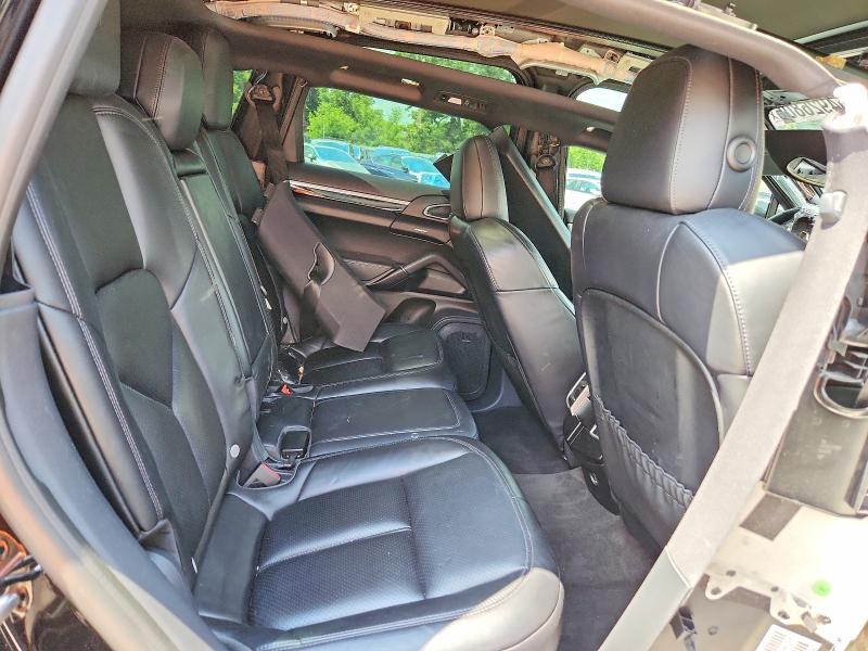 54926806 :رقم المزاد ، WP1AA2A29HKA80782 vin ، 2017 Porsche Cayenne مزاد بيع