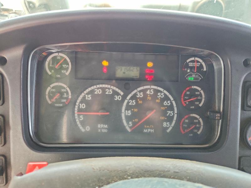 Продаж на аукціоні авто 2015 Freightliner 108sd, vin: 1FVAG0CY0FHGE3379, номер лоту: 58372246