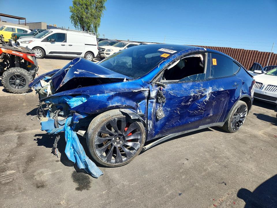 Auction sale of the 2022 Tesla Model Y, vin: 7SAYGDEF4NF407088, lot number: 57972816
