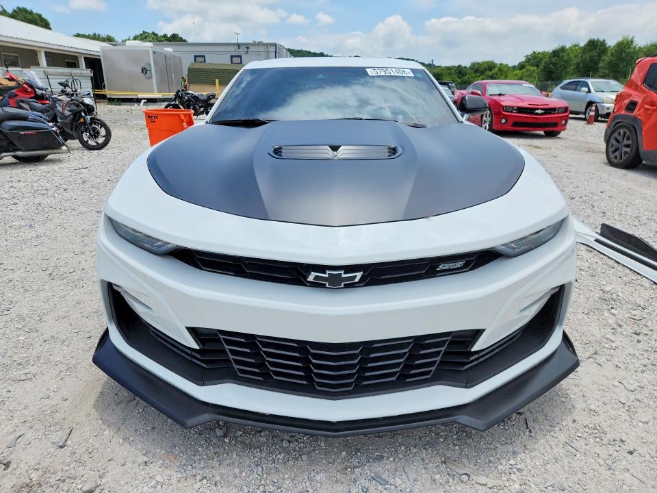 Продажа на аукционе авто 2023 Chevrolet Camaro, vin: 1G1FH1R74P0139222, номер лота: 57951406
