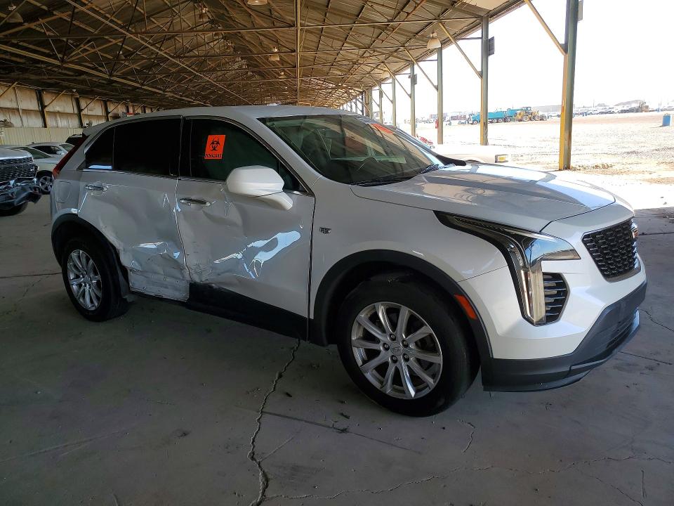 55644966 :رقم المزاد ، 1GYAZAR4XKF220830 vin ، 2019 Cadillac Xt4 مزاد بيع