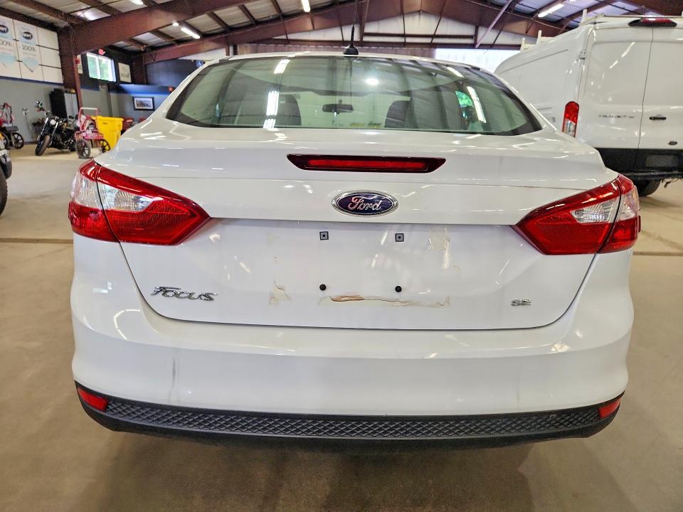 85985125 :رقم المزاد ، 1FADP3F20EL274284 vin ، 2014 Ford Focus مزاد بيع