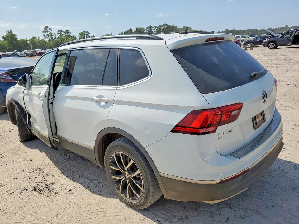 58897356 :رقم المزاد ، 3VV3B7AX6MM063524 vin ، 2021 Volkswagen Tiguan مزاد بيع