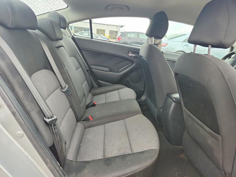 56675376 :رقم المزاد ، KNAFX4A67G5574427 vin ، 2016 Kia Forte مزاد بيع