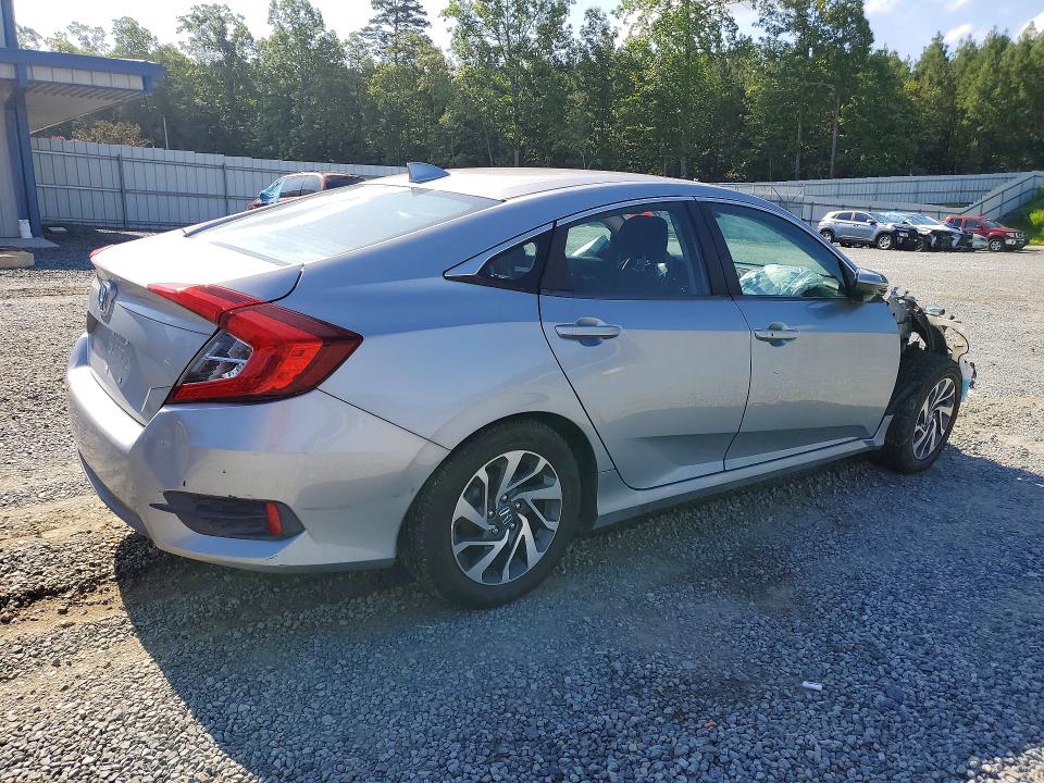 Продаж на аукціоні авто 2017 Honda Civic, vin: 2HGFC2F79HH520515, номер лоту: 56193486