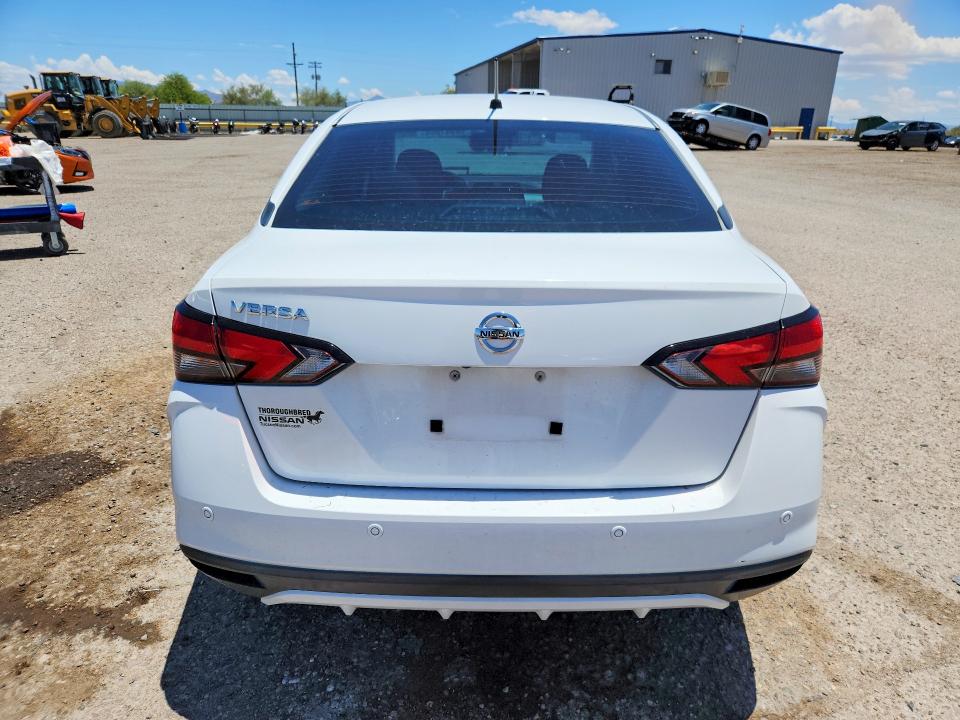 58947666 :رقم المزاد ، 3N1CN8DV0LL897835 vin ، 2020 Nissan Versa مزاد بيع