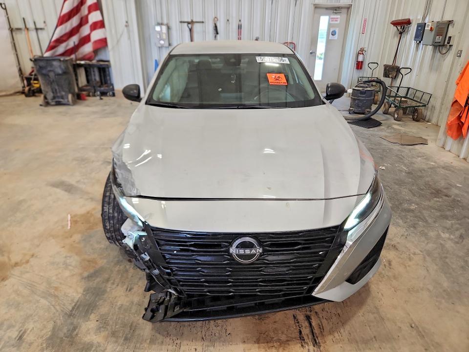 2025 Nissan Altima მანქანა იყიდება აუქციონზე, vin: 1N4BL4DV5SN365475, აუქციონის ნომერი: 55975906