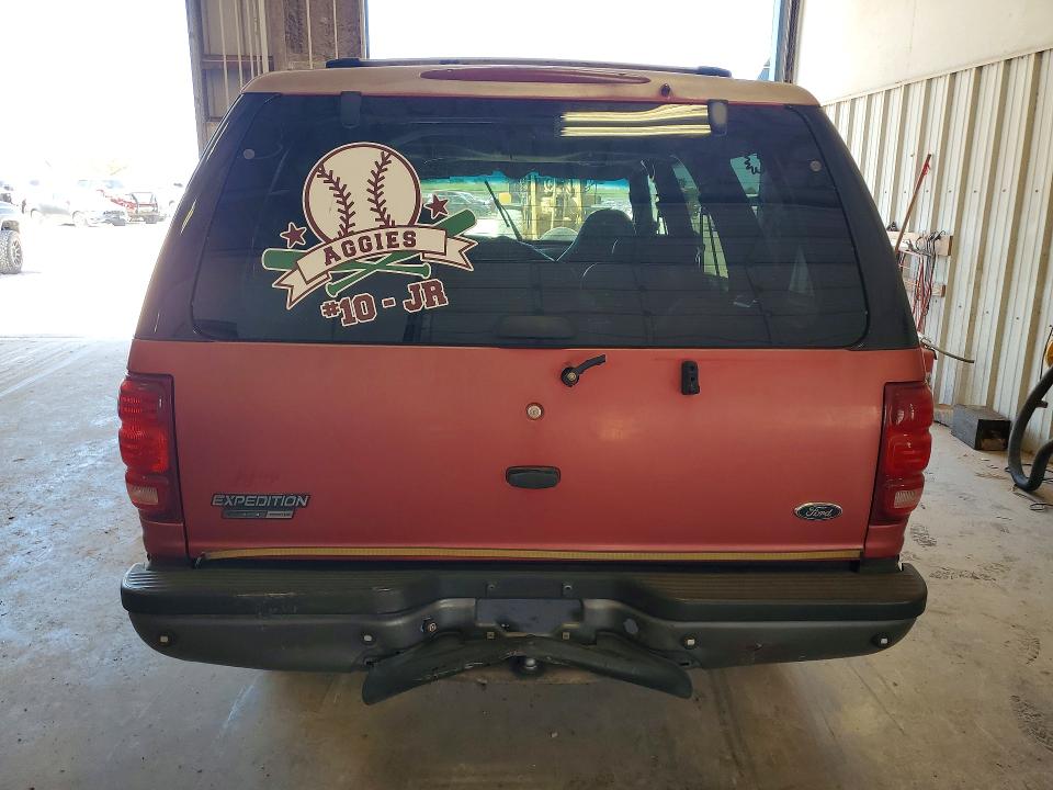 Продажа на аукционе авто 2000 Ford Expedition, vin: 1FMEU15L4YLC41522, номер лота: 55790966