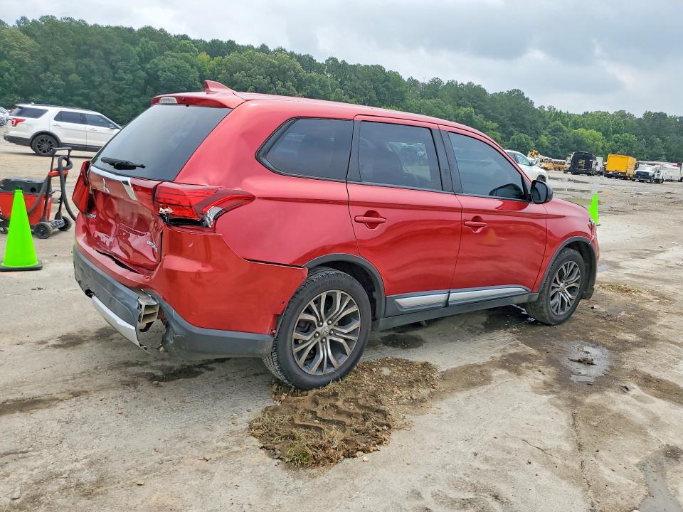 Продаж на аукціоні авто 2018 Mitsubishi Outlander, vin: JA4AD2A38JZ041271, номер лоту: 58063526