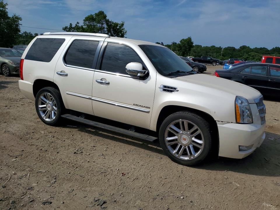 56155326 :رقم المزاد ، 1GYS4DEF9DR320530 vin ، 2013 Cadillac Escalade مزاد بيع
