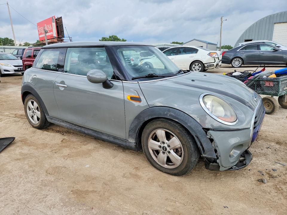 Продажа на аукционе авто 2017 Mini Cooper, vin: WMWXP5C3XH2F61447, номер лота: 56372526