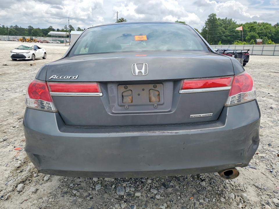 57734176 :رقم المزاد ، 1HGCP2F64CA208513 vin ، 2012 Honda Accord مزاد بيع