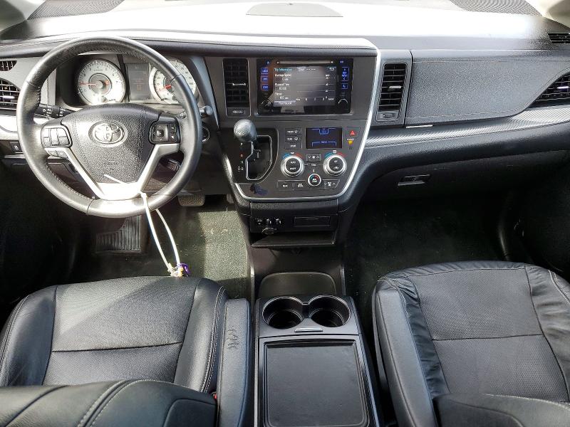 2016 Toyota Sienna მანქანა იყიდება აუქციონზე, vin: 5TDXK3DCXGS764461, აუქციონის ნომერი: 59131026
