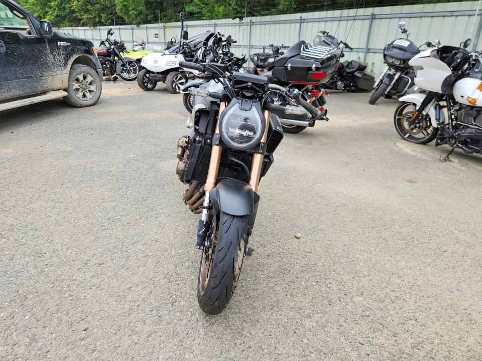 2024 Honda Cb650 მანქანა იყიდება აუქციონზე, vin: MLHRH1653R5000757, აუქციონის ნომერი: 56515706