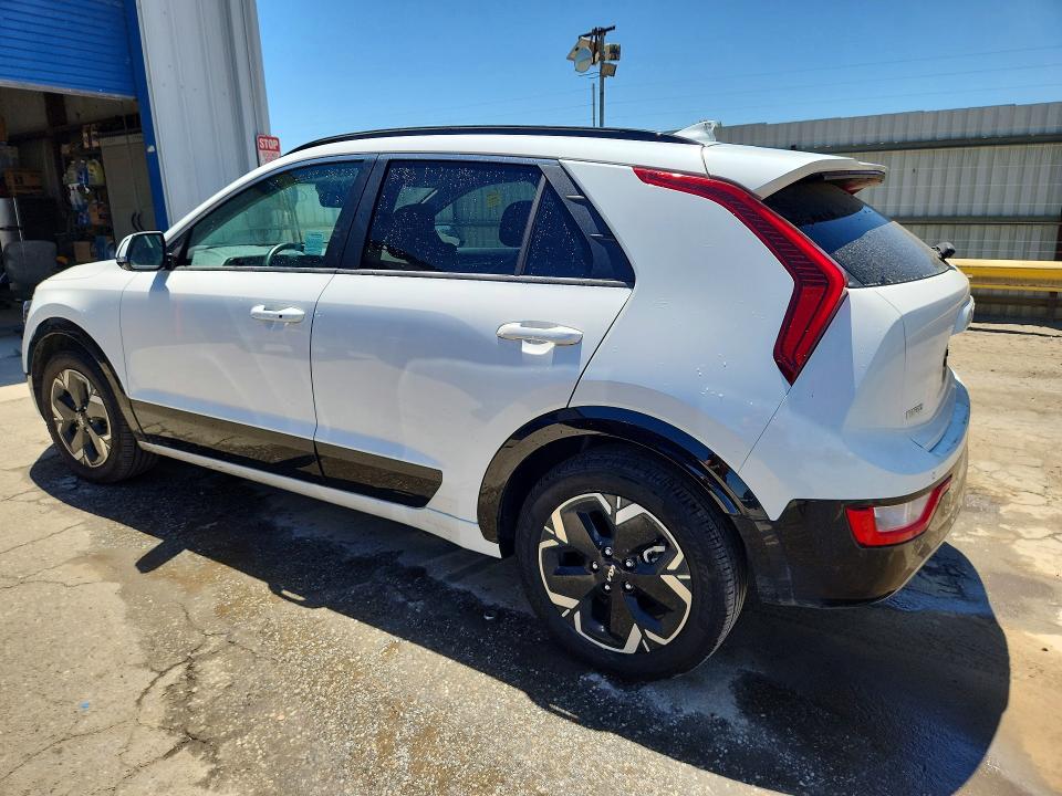 85977005 :رقم المزاد ، KNDCR3L1XR5110644 vin ، 2024 Kia Niro مزاد بيع