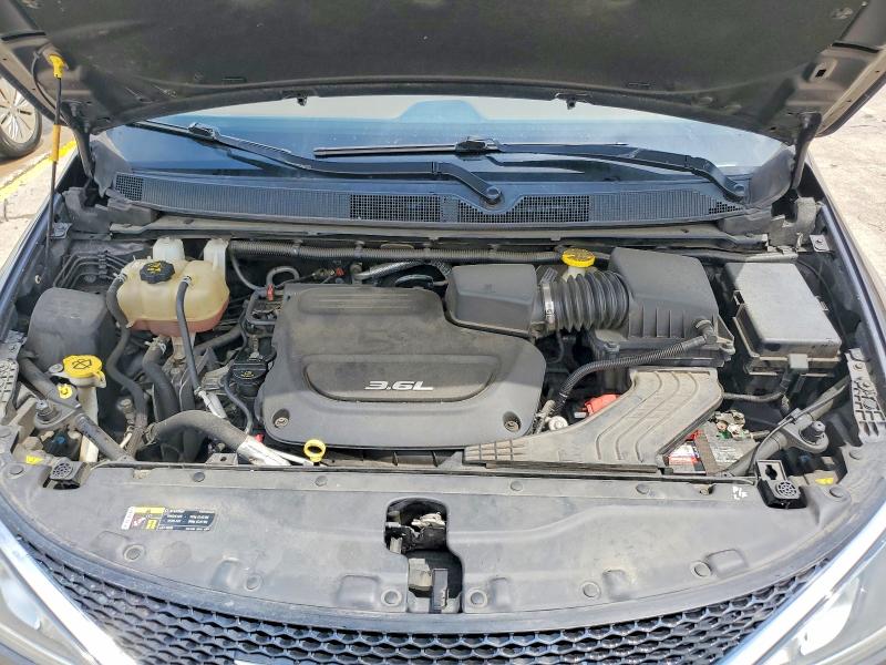 58062086 :رقم المزاد ، 2C4RC1GG9HR627658 vin ، 2017 Chrysler Pacifica مزاد بيع
