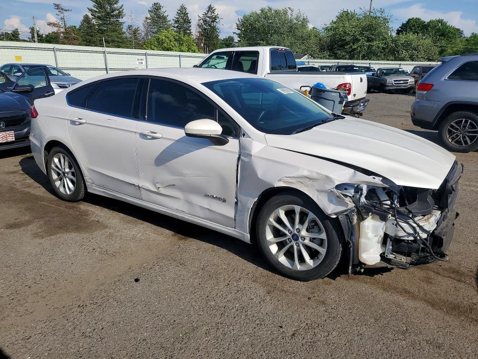 Auction sale of the 2019 Ford Fusion, vin: 3FA6P0LUXKR126363, lot number: 56152216