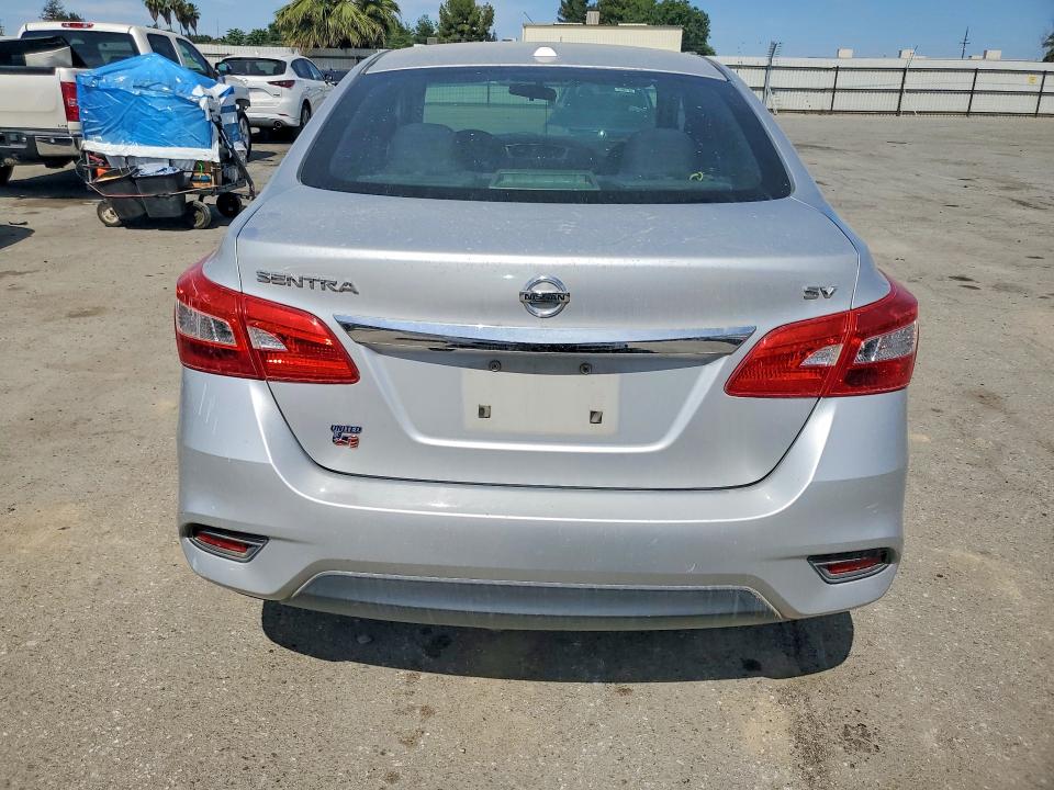 Продажа на аукционе авто 2017 Nissan Sentra, vin: 3N1AB7AP2HL707542, номер лота: 51921346