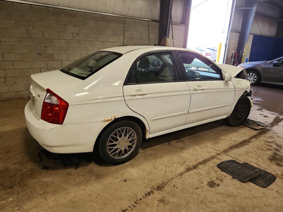 56804366 :رقم المزاد ، KNAFE121555089496 vin ، 2005 Kia Spectra مزاد بيع
