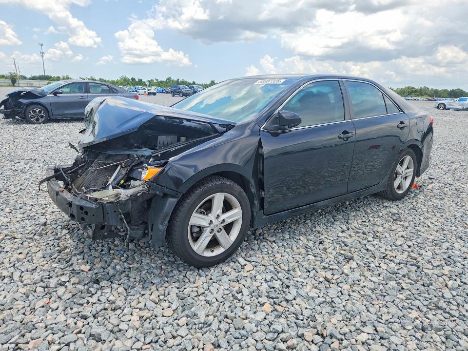 2014 Toyota Camry მანქანა იყიდება აუქციონზე, vin: 4T1BF1FK0EU469137, აუქციონის ნომერი: 58987326