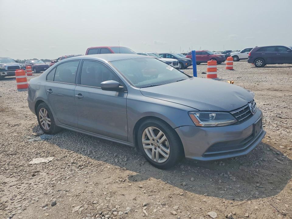 58497956 :رقم المزاد ، 3VW2B7AJ8JM212739 vin ، 2018 Volkswagen Jetta مزاد بيع
