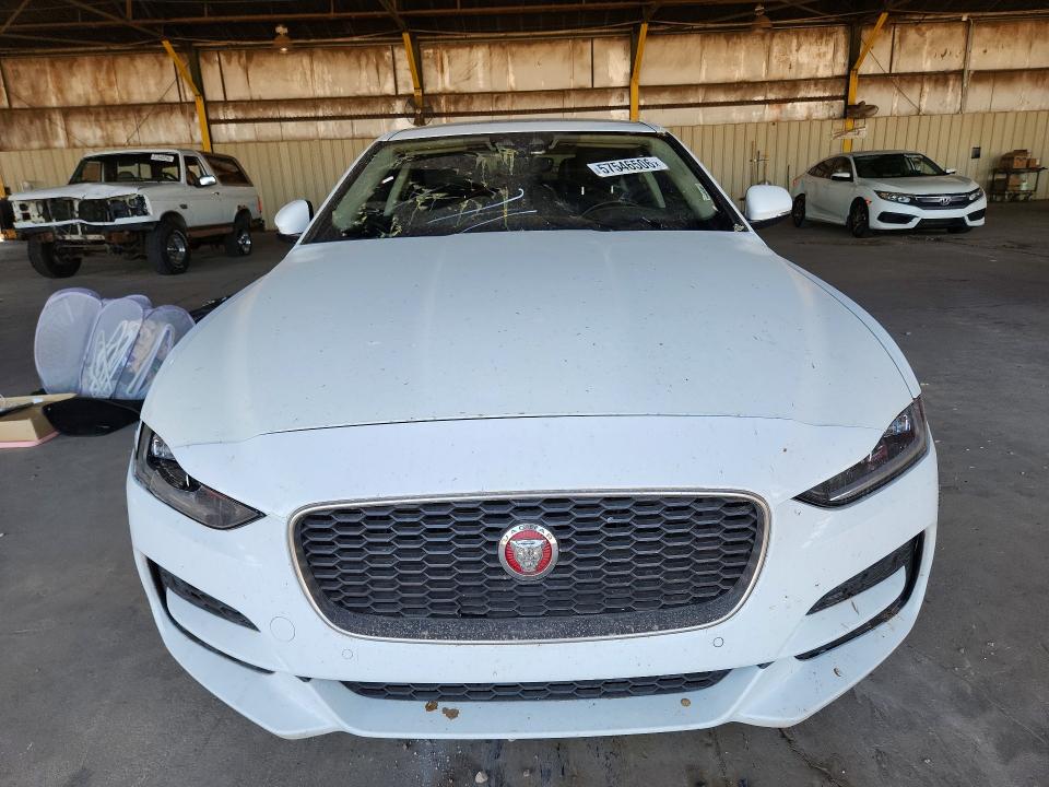 57546506 :رقم المزاد ، SAJAE4FX1LCP62937 vin ، 2020 Jaguar Xe مزاد بيع
