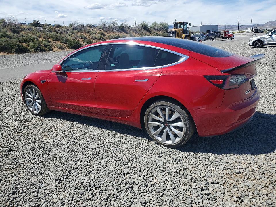 59132236 :رقم المزاد ، 5YJ3E1EB7KF192648 vin ، 2019 Tesla Model 3 مزاد بيع
