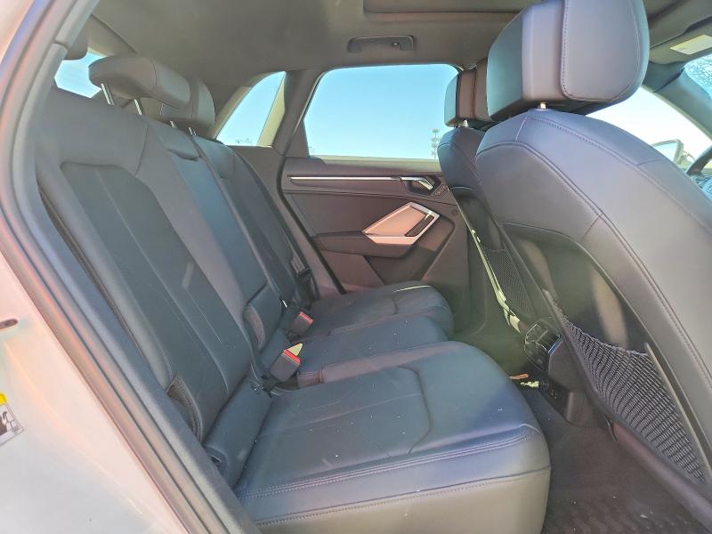 55343986 :رقم المزاد ، WA1AUCF33N1147811 vin ، 2022 Audi Q3 مزاد بيع