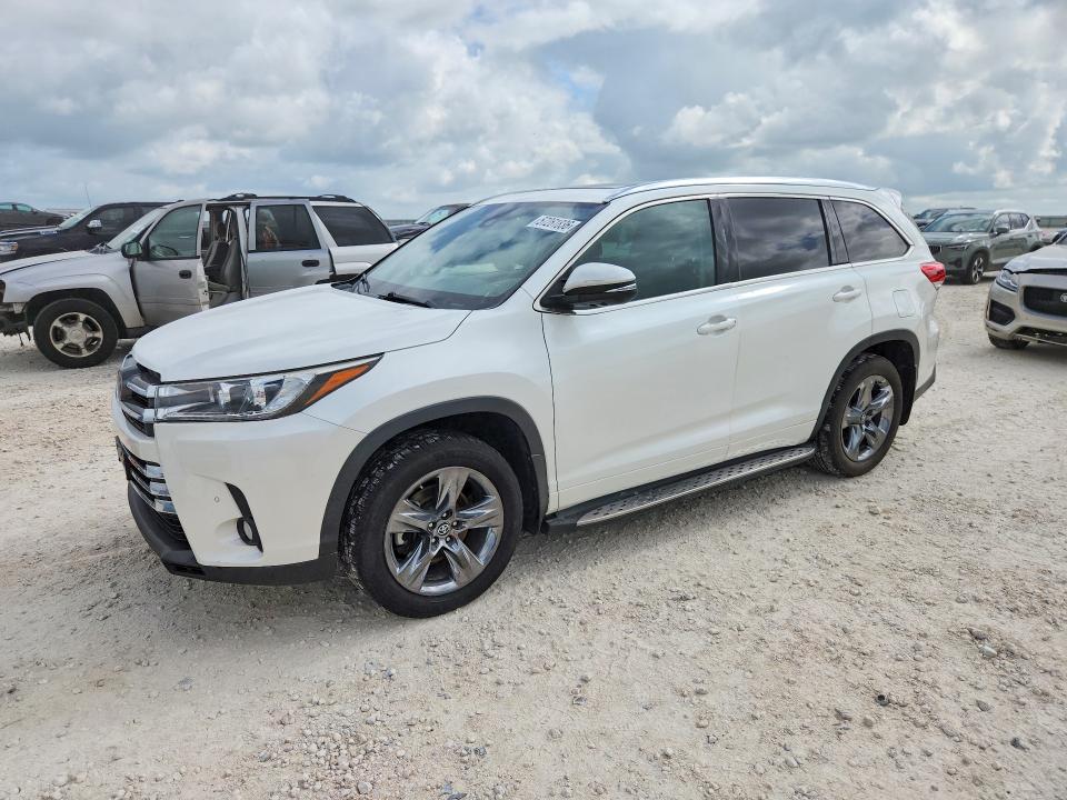 Продажа на аукционе авто 2017 Toyota Highlander, vin: 5TDYZRFH6HS199204, номер лота: 57261836