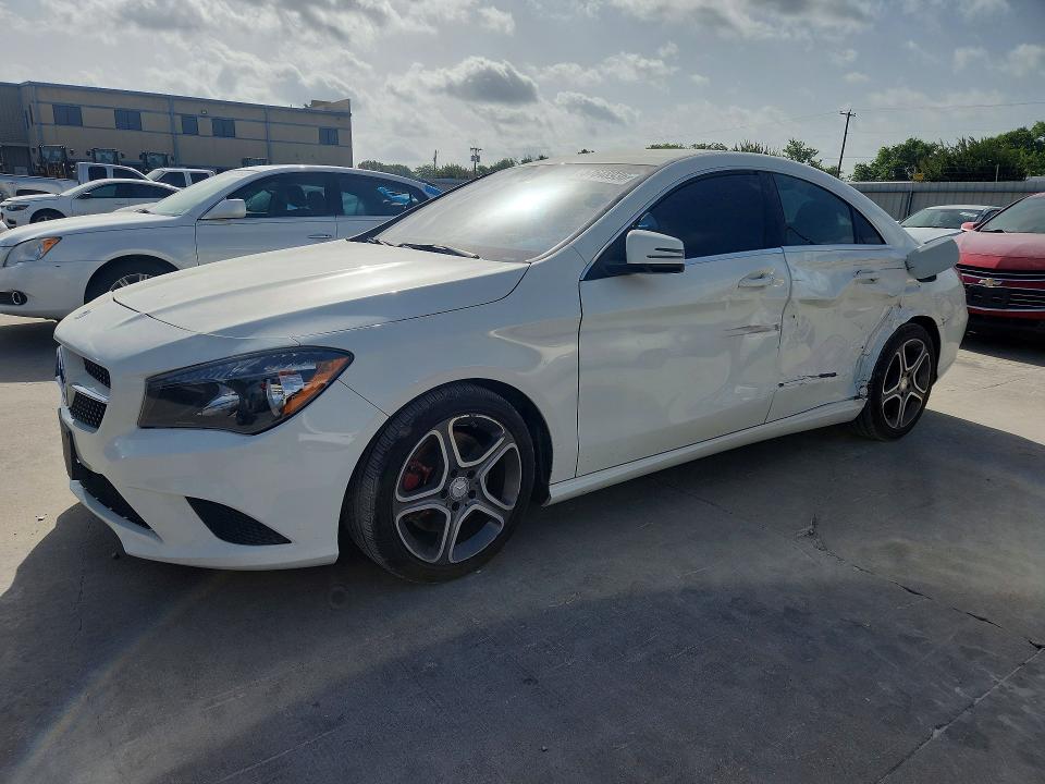 2014 Mercedes-benz Cla მანქანა იყიდება აუქციონზე, vin: WDDSJ4EB0EN041851, აუქციონის ნომერი: 57648936