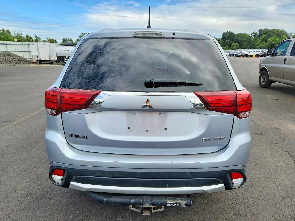 Продажа на аукционе авто 2016 Mitsubishi Outlander, vin: JA4AZ3A39GZ041506, номер лота: 56161476