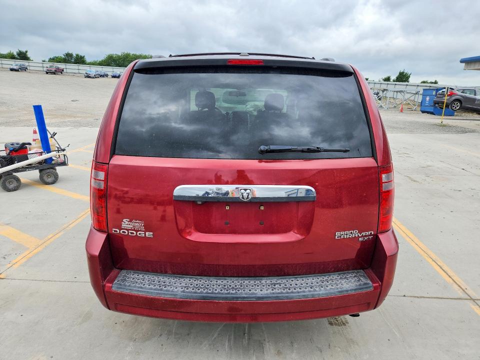 58021116 :رقم المزاد ، 2D4RN5D13AR416675 vin ، 2010 Dodge Grand Caravan مزاد بيع