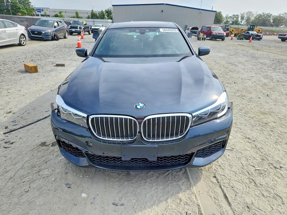 58444376 :رقم المزاد ، WBA7E4C55KGV70565 vin ، 2019 Bmw 740 مزاد بيع