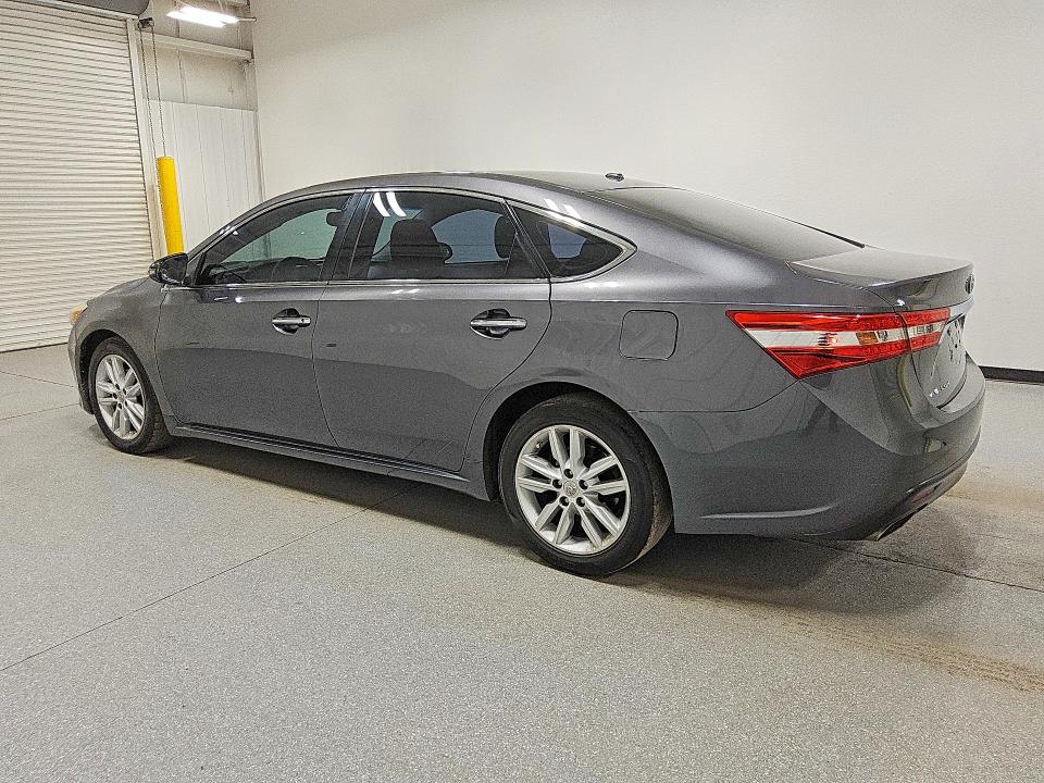 2015 Toyota Avalon მანქანა იყიდება აუქციონზე, vin: 4T1BK1EB0FU154529, აუქციონის ნომერი: 56535266