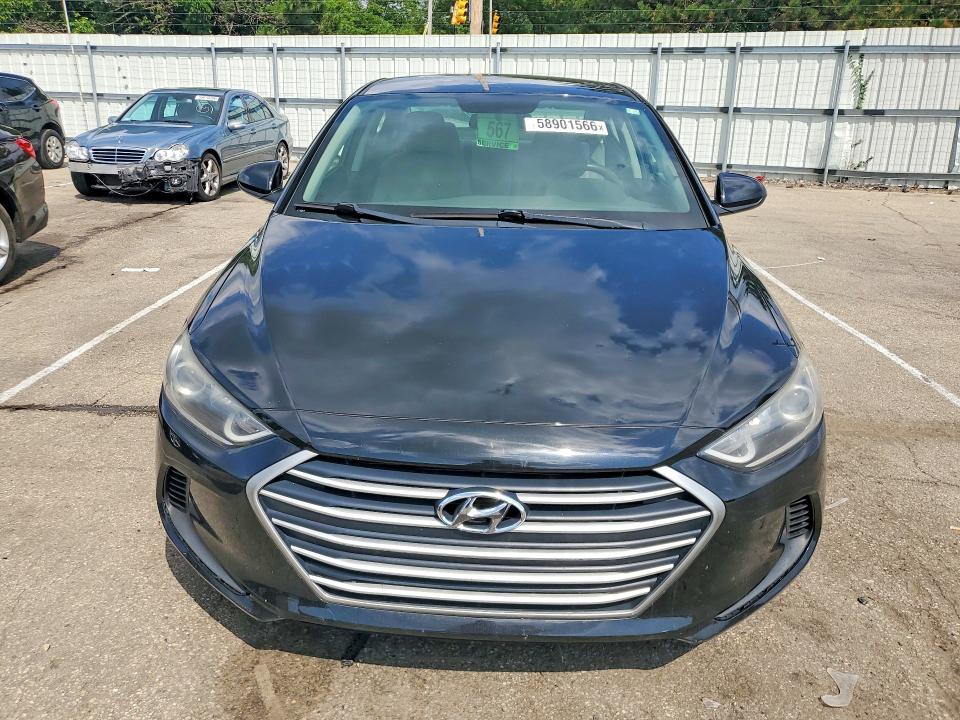 2017 Hyundai Elantra მანქანა იყიდება აუქციონზე, vin: 5NPD74LF2HH161162, აუქციონის ნომერი: 58901566