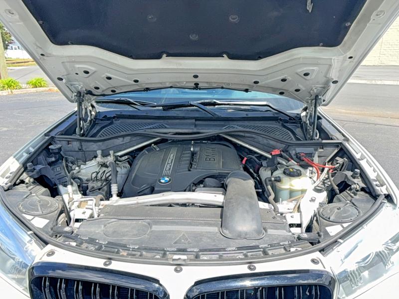 Продаж на аукціоні авто 2017 Bmw X5, vin: 5UXKR0C39H0V68990, номер лоту: 58422546